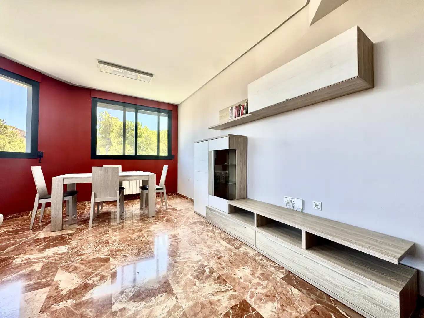 Living room of Flat for rent in Torrent  with Air Conditioner, Heating and Private garden