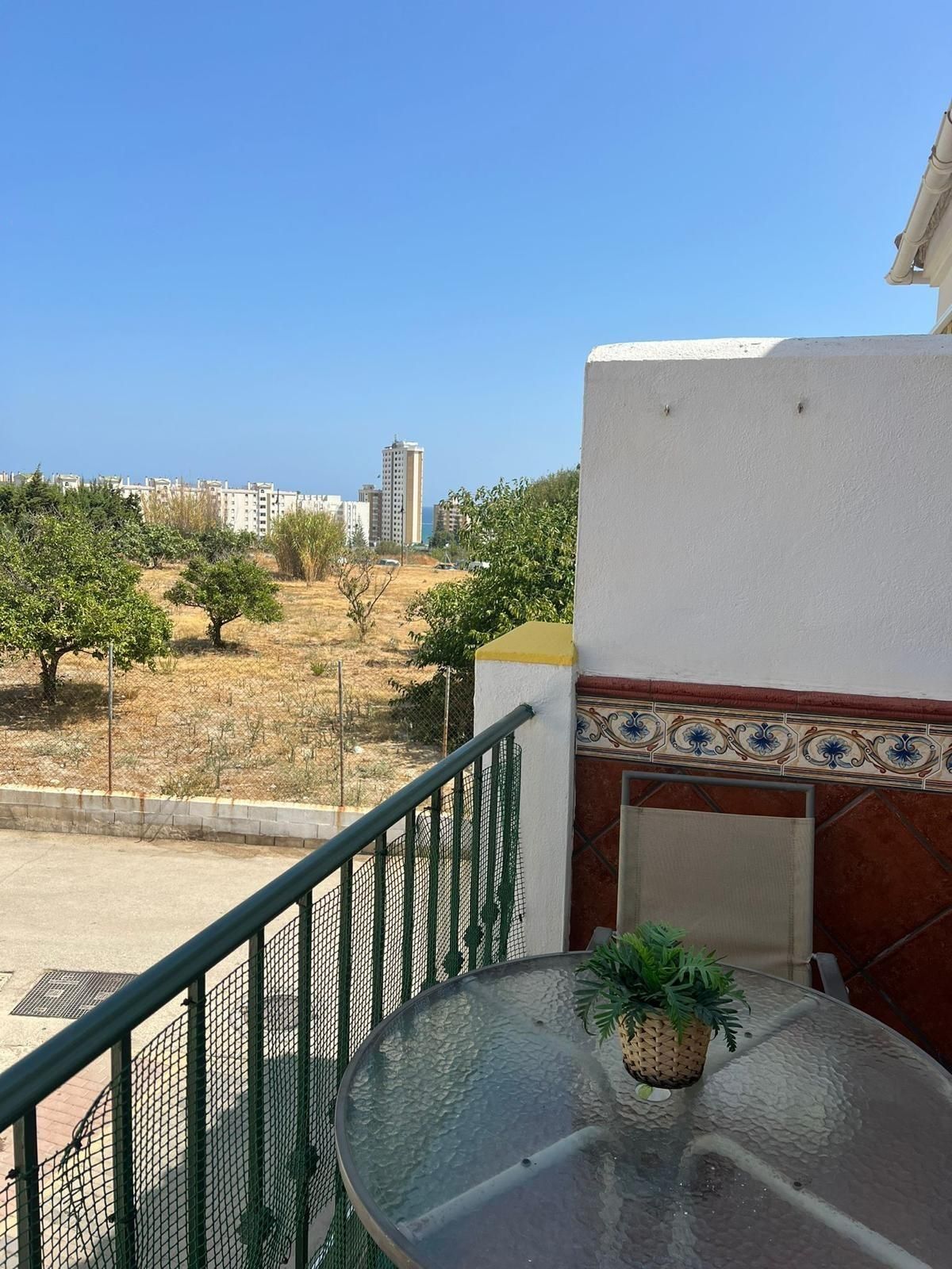 Exterior view of Single-family semi-detached for sale in Fuengirola  with Air Conditioner, Terrace and Alarm