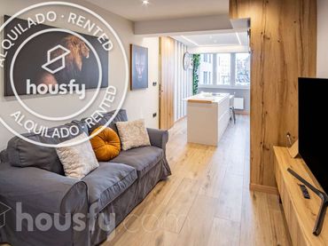 Appartamento con ascensore in affitto a Calle los Pilares 7