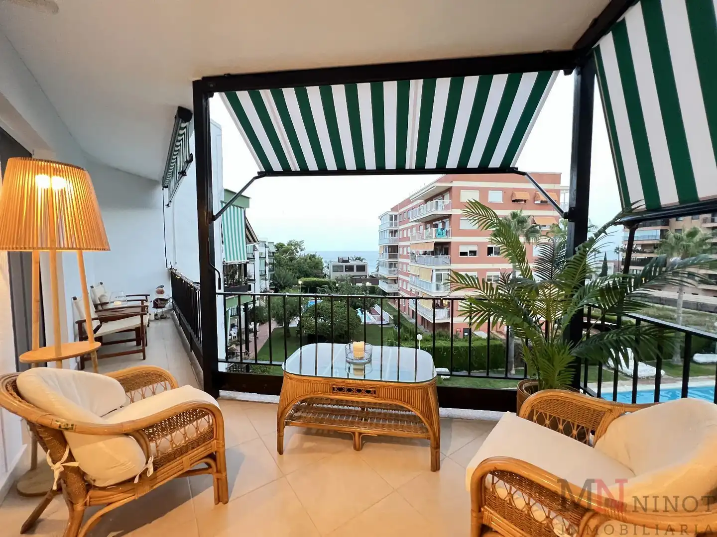 Terrassa de Apartament en venda en Castellón de la Plana / Castelló de la Plana amb Aire condicionat, Calefacció i Terrassa