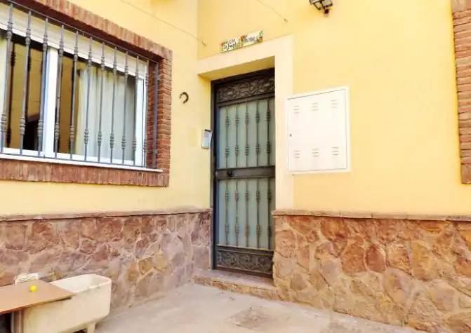 Vista exterior de Piso en venta en Alsodux con Aire acondicionado, Terraza y Balcón