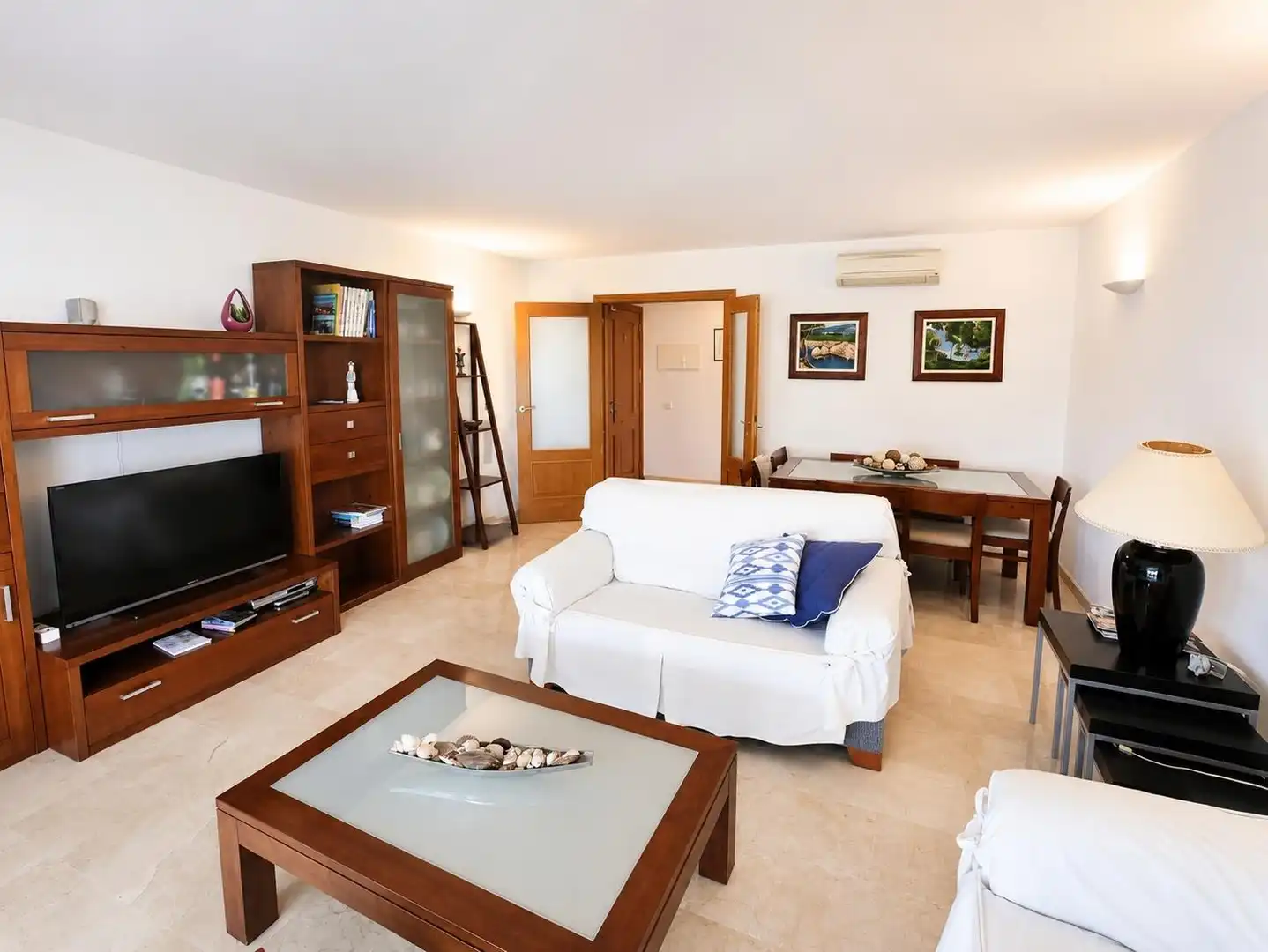 Sala de estar de Piso de alquiler en Calvià con Aire acondicionado, Calefacción y Terraza