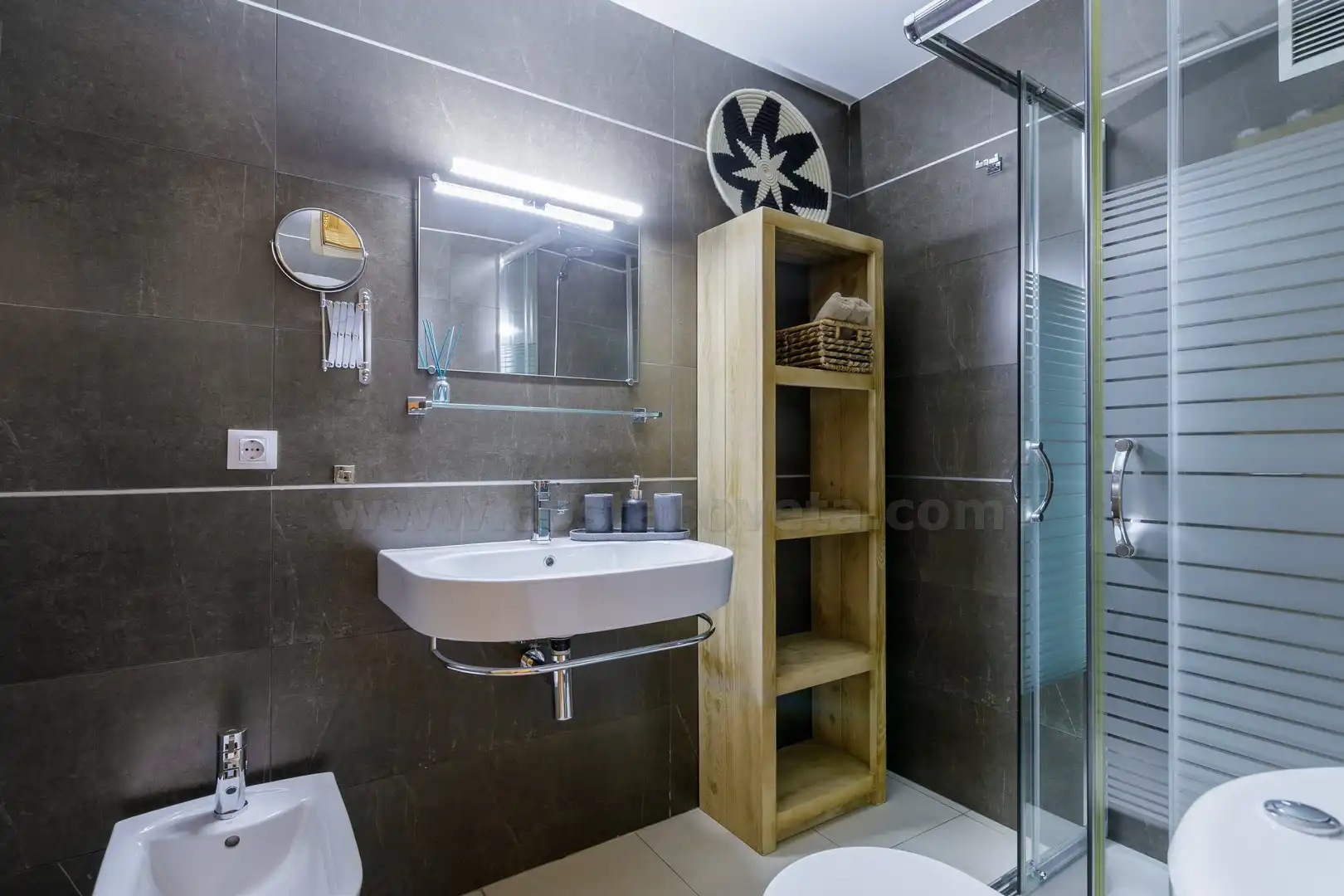Bathroom of Apartments for sale in El Campello  with Air Conditioner, Terrace and Furnished
