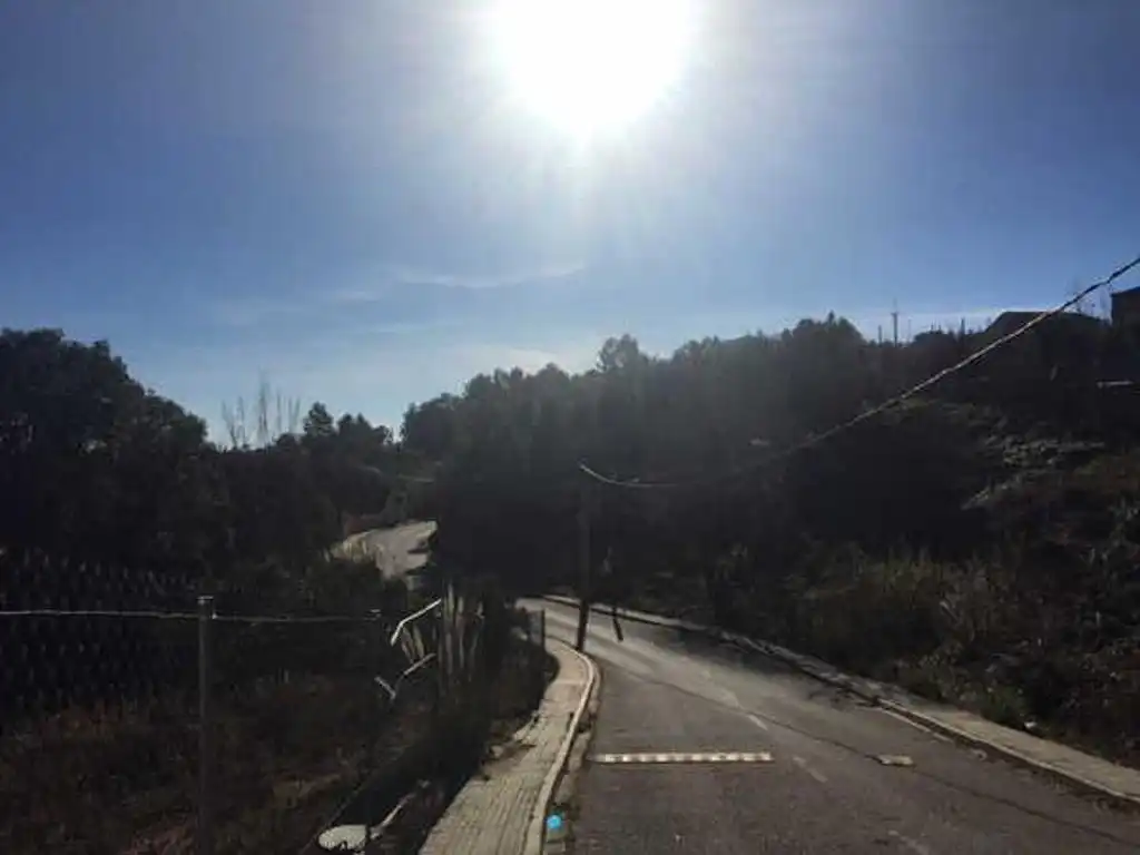 Terreno residencial en venta en Carrer Lliris, imagen 2