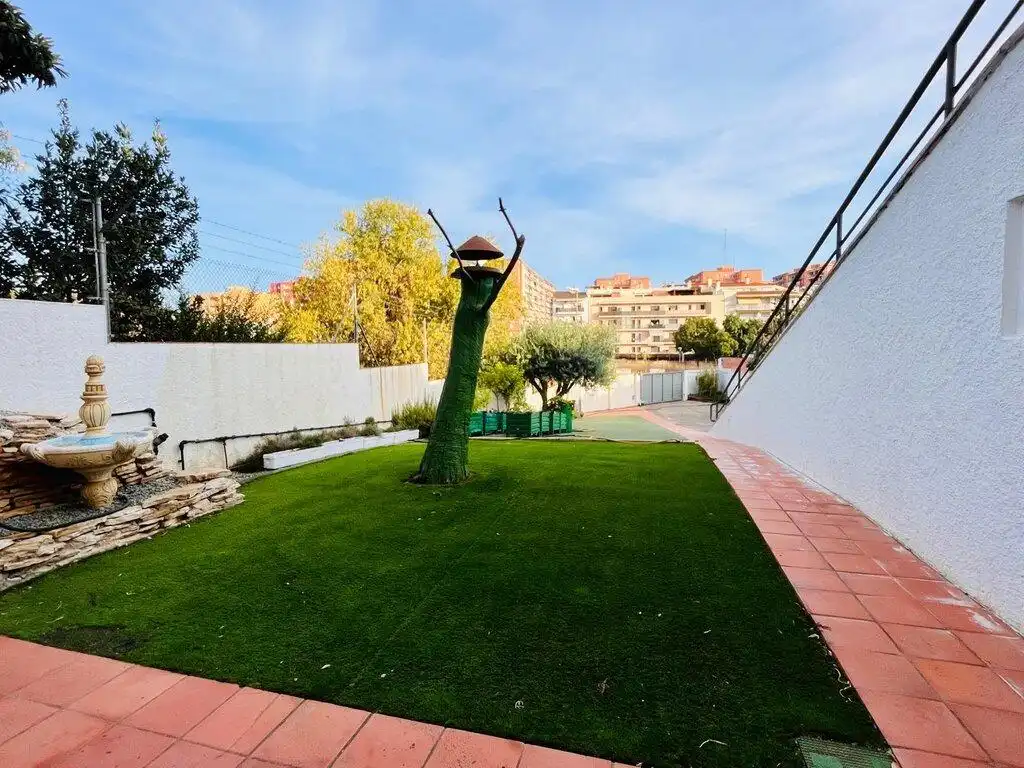 Residential for sale in Poble Nou - Olivar Gran