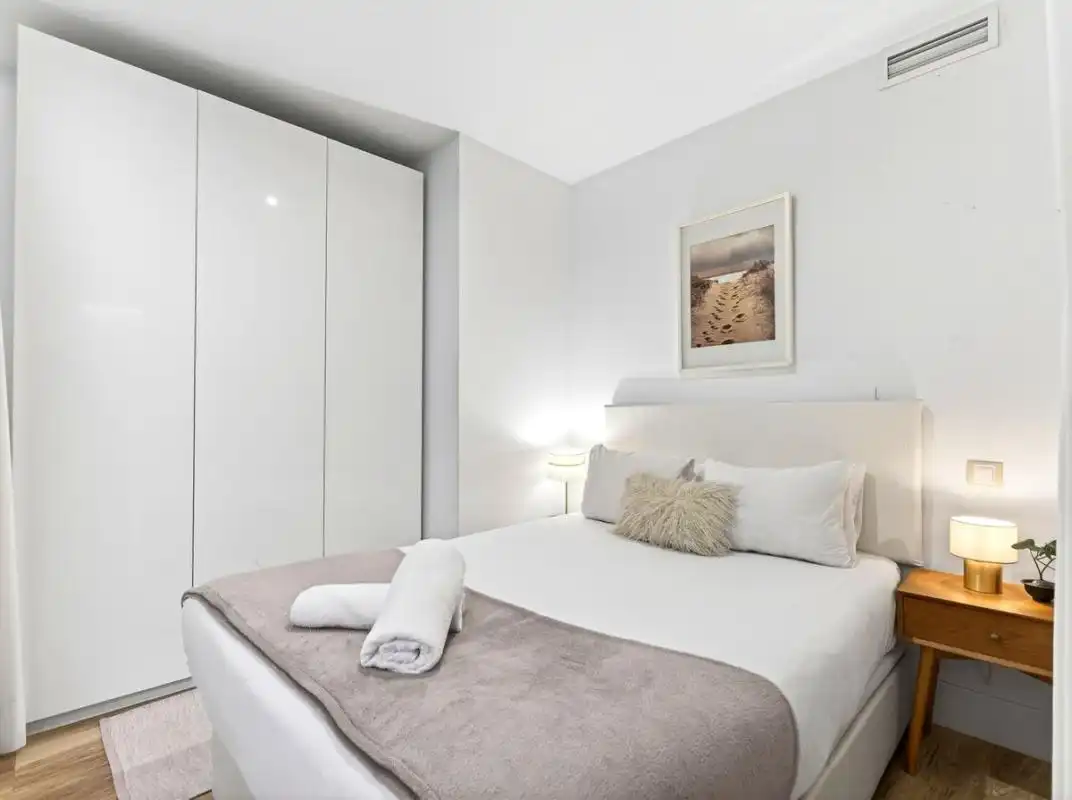 Habitación de Planta baja en venta en Madrid con Aire acondicionado, Calefacción y Amueblado
