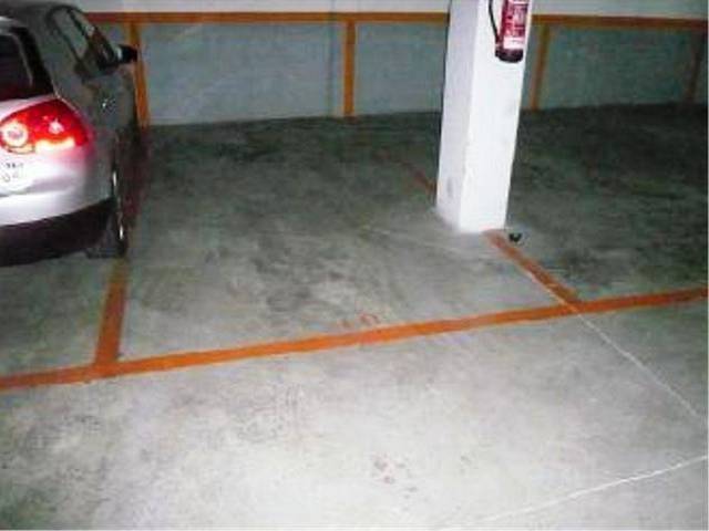 Garaje en Venta en Vallseca... en Mira-sol