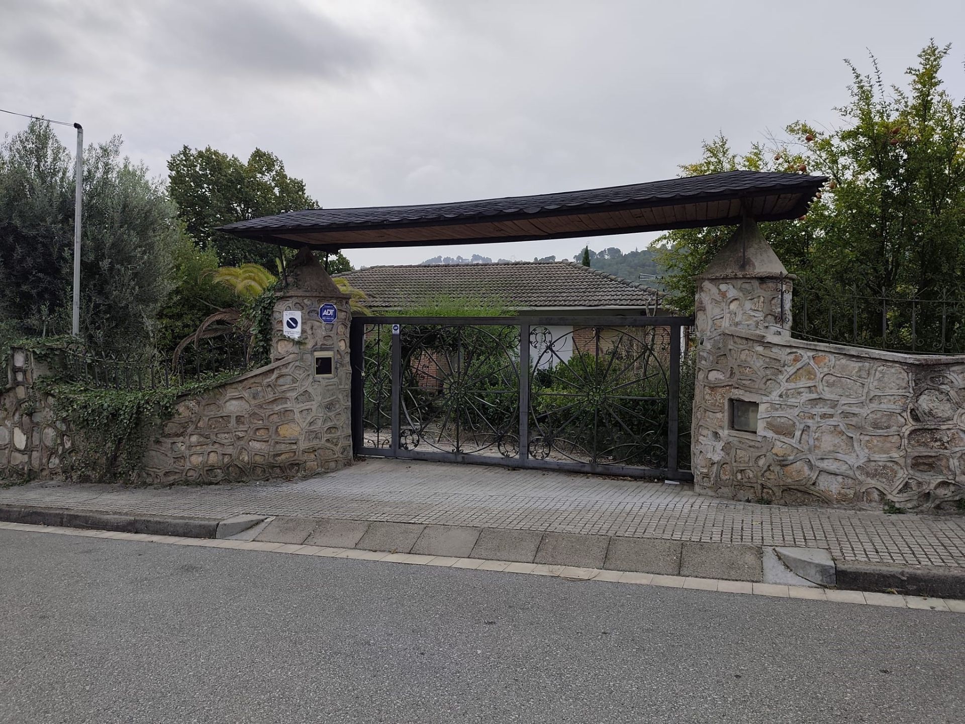 Exterior view of House or chalet for sale in Corbera de Llobregat  with Air Conditioner, Heating and Private garden
