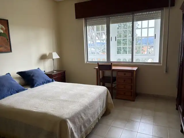 Habitación de Casa o chalet en venta en Narón con Parquet, Trastero y Amueblado