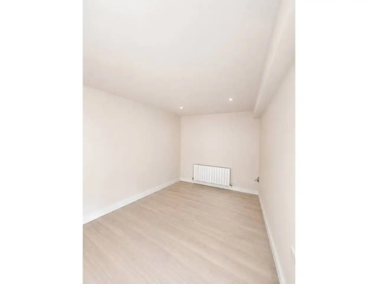 Piso en venta en  Logroño con Calefacción, Parquet y Terraza