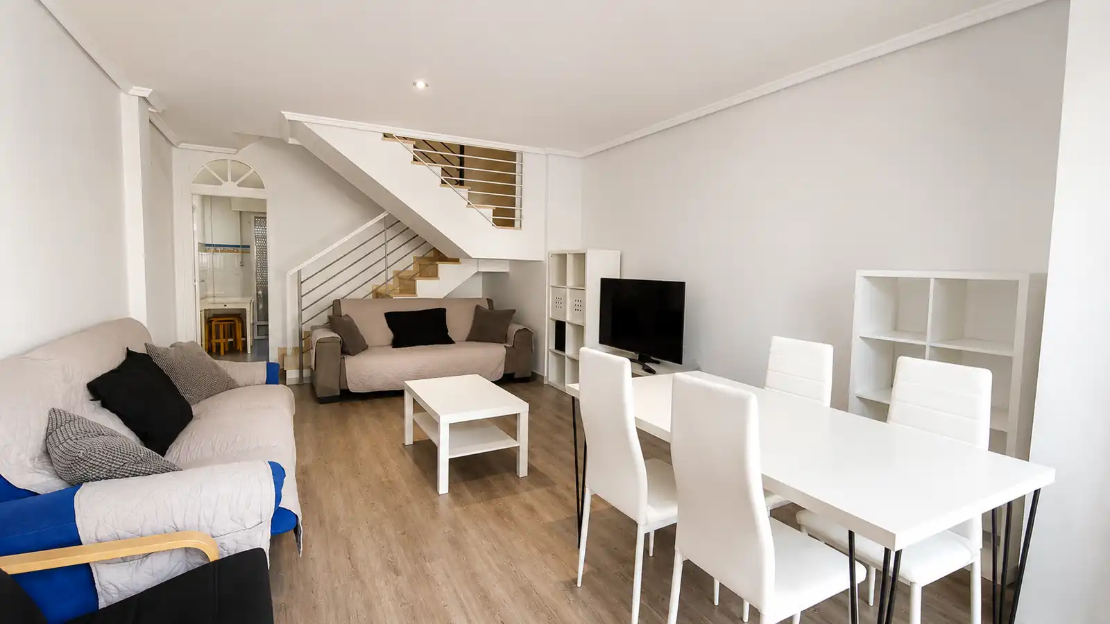 Sala d'estar de Casa o xalet en venda en Elche / Elx amb Aire condicionat, Calefacció i Jardí privat