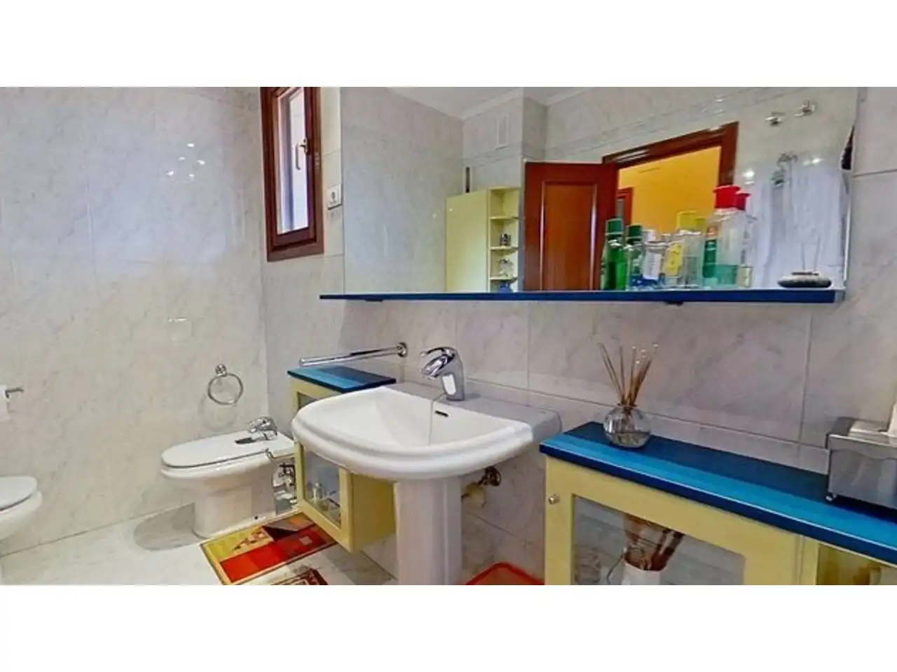 Bathroom of Houses for sale in Berango, Bizkaia