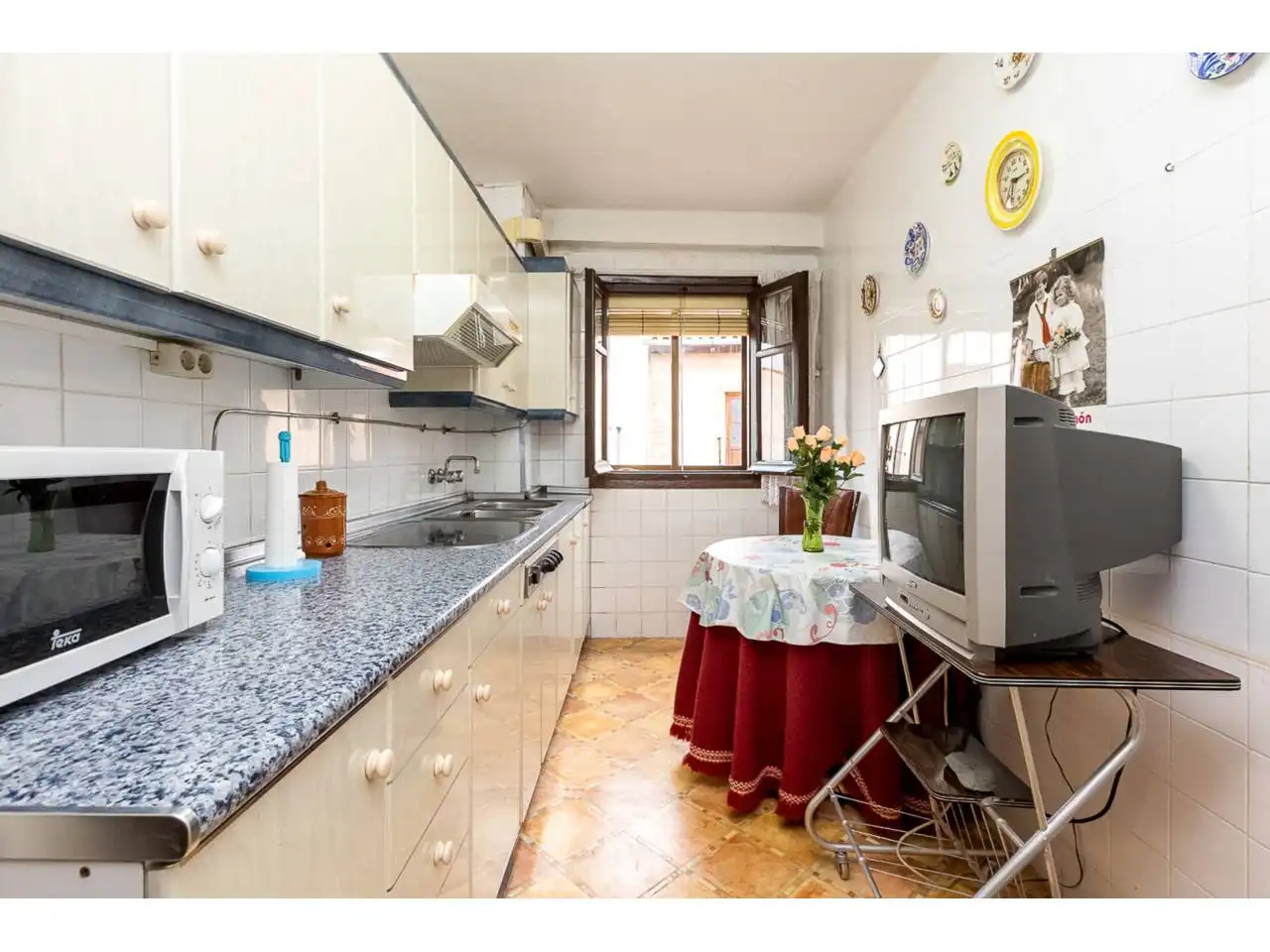 Kitchen of Flat for sale in Toro  with Heating and Parquet flooring