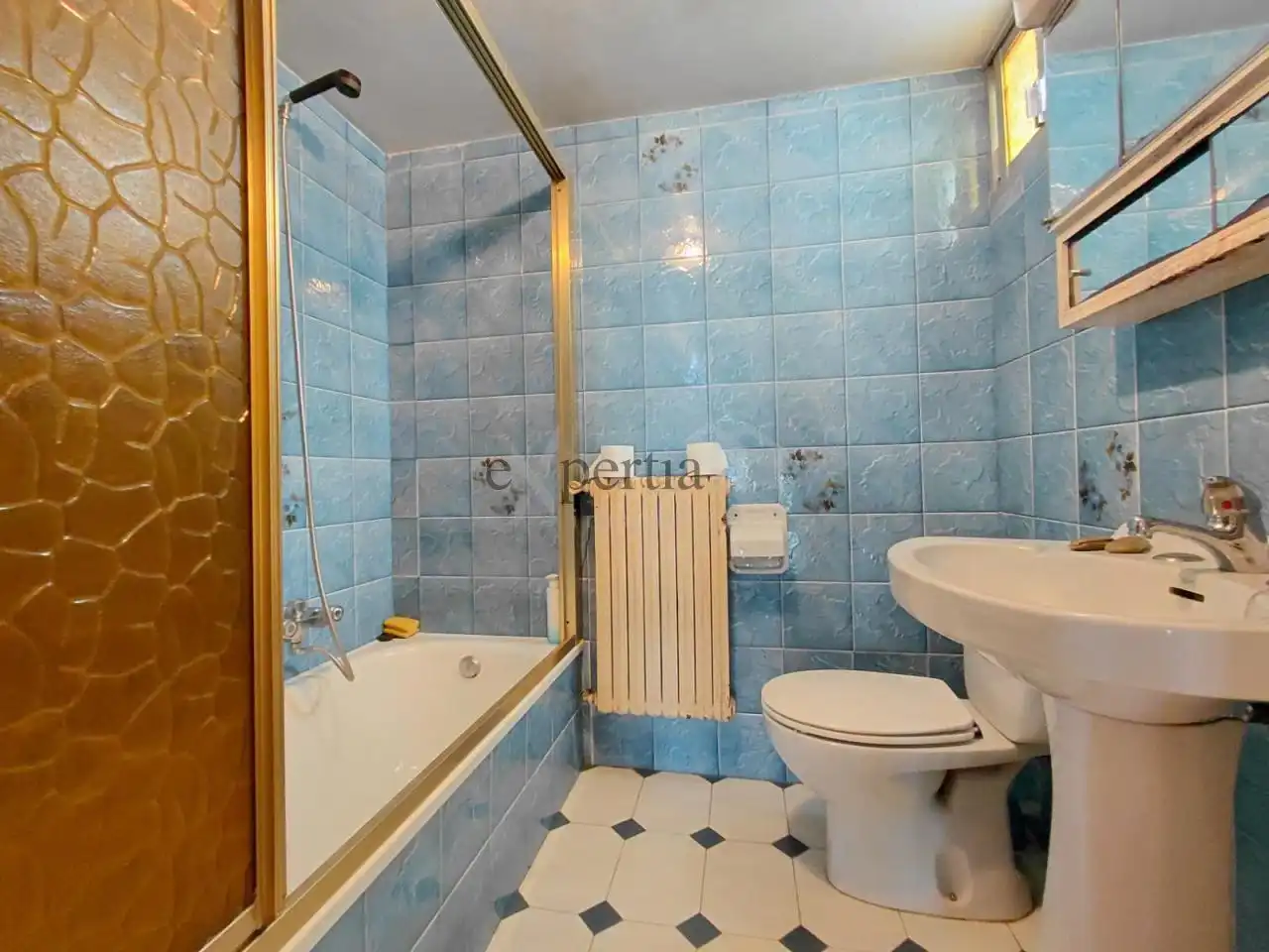 Bathroom of Houses for sale in Boiro  with Heating and Balcony