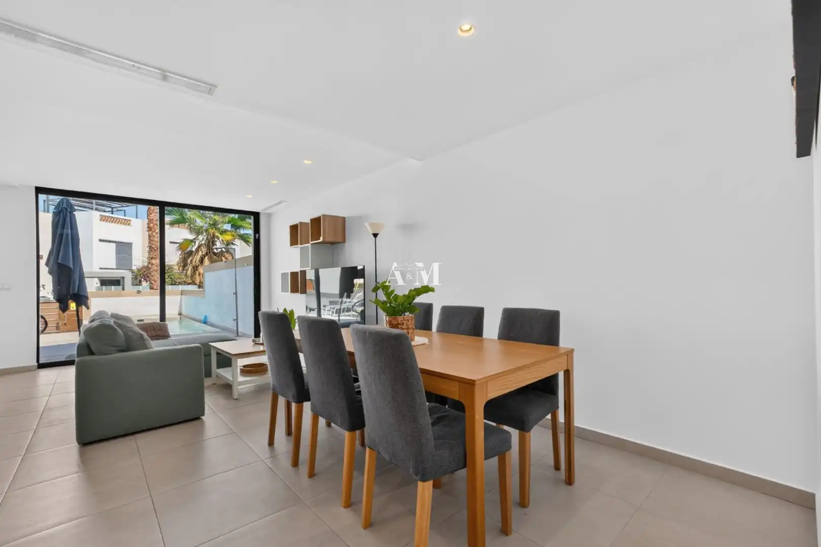 Villa mit Terrasse zur Miete in Benijófar, imagen 12
