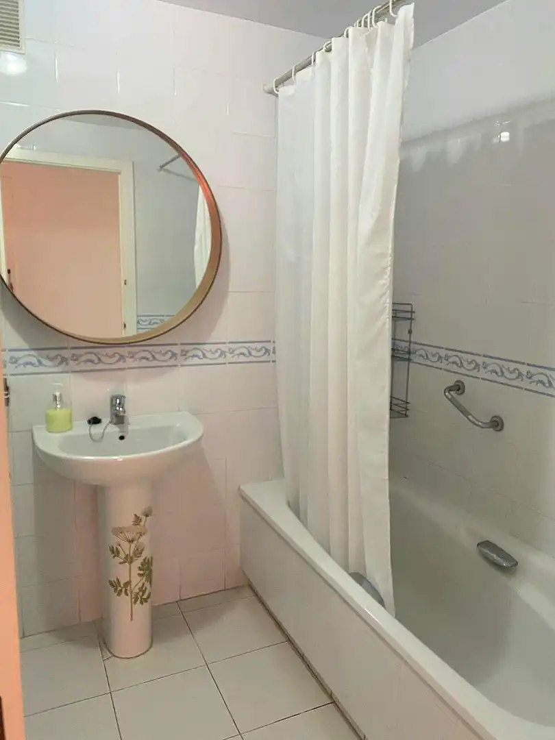Bathroom of Flat for sale in Torremolinos  with Terrace