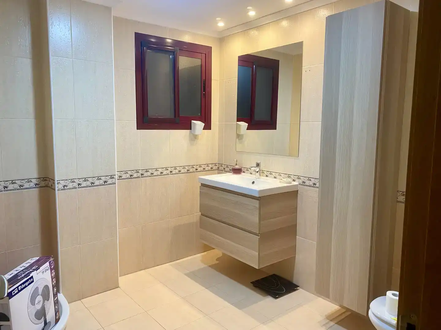 Baño de Piso en venta en Orihuela con Aire acondicionado, Jardín privado y Trastero