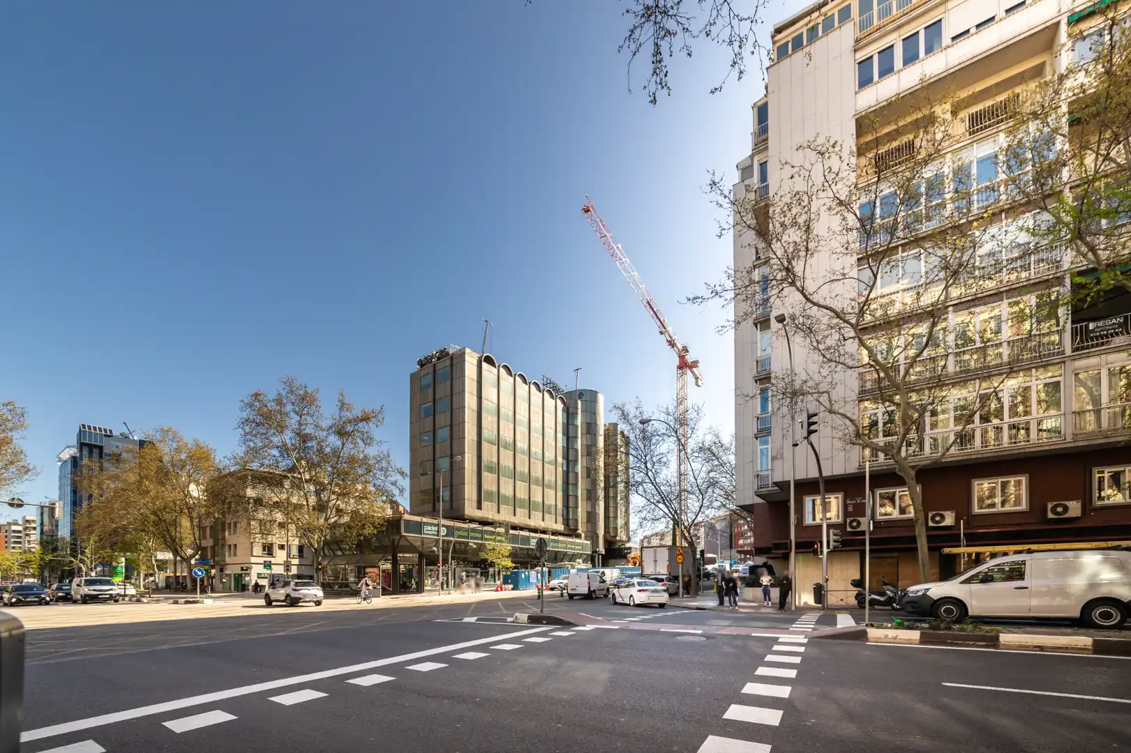 Vista exterior de Piso en venta en Madrid con Aire acondicionado, Calefacción y Jardín privado