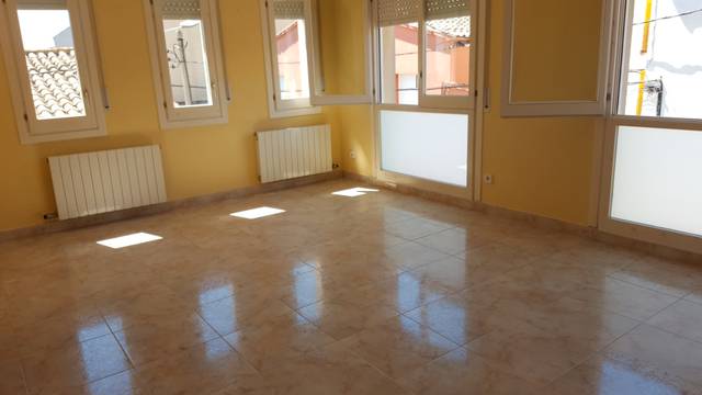 Casa adosada en Venta en Centre