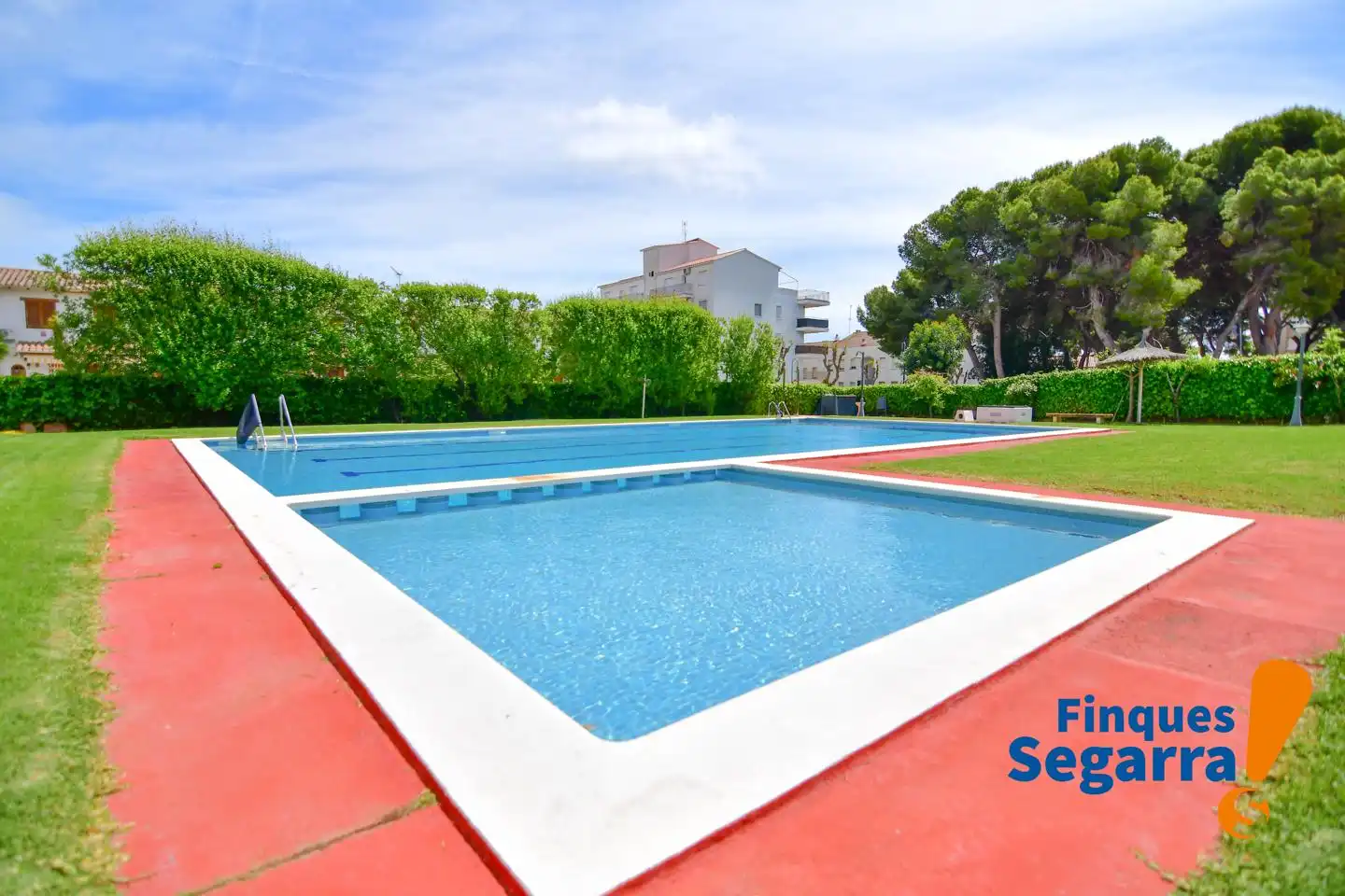 Piscina de Pis en venda en Roda de Berà amb Piscina comunitària