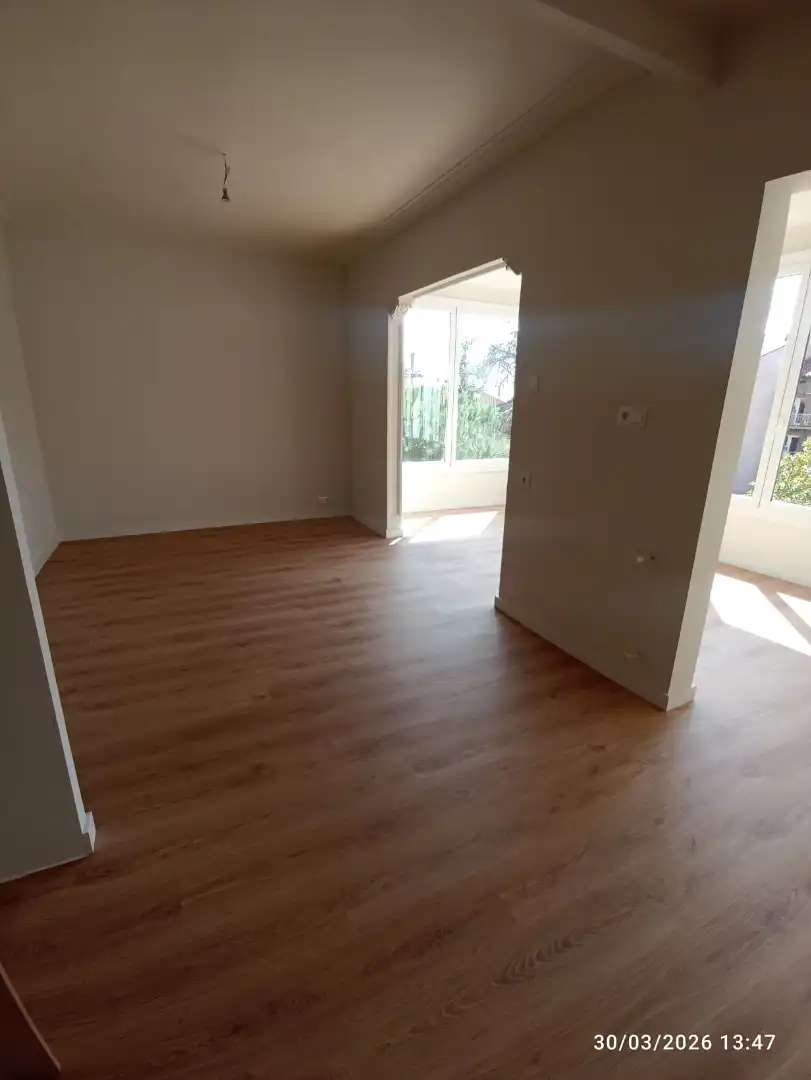 Schlafzimmer von Wohnung zum Verkauf in Berga mit Heizung, Terrasse und Balkon
