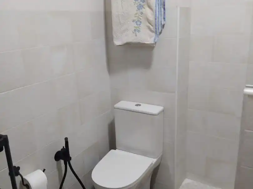 Baño de Piso en venta en Isla Cristina con Terraza y Balcón