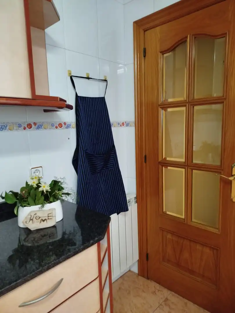 Cocina de Piso en venta en Esparreguera con Calefacción