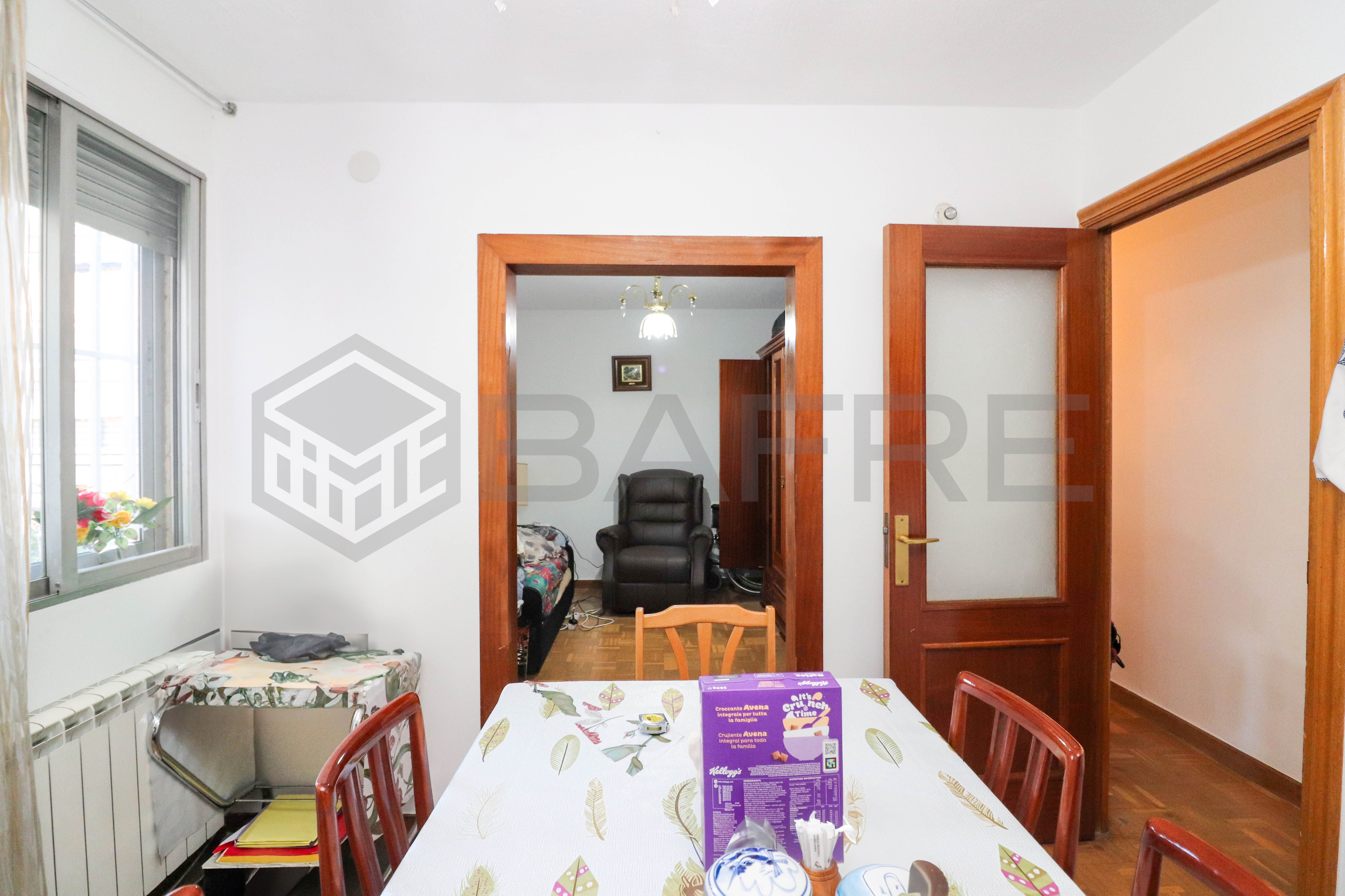 Flat for sale in  Madrid Capital  with Heating and Parquet flooring