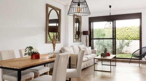 Foto 5 de Apartamento de alquiler en La Concha - Resina Golf, Estepona