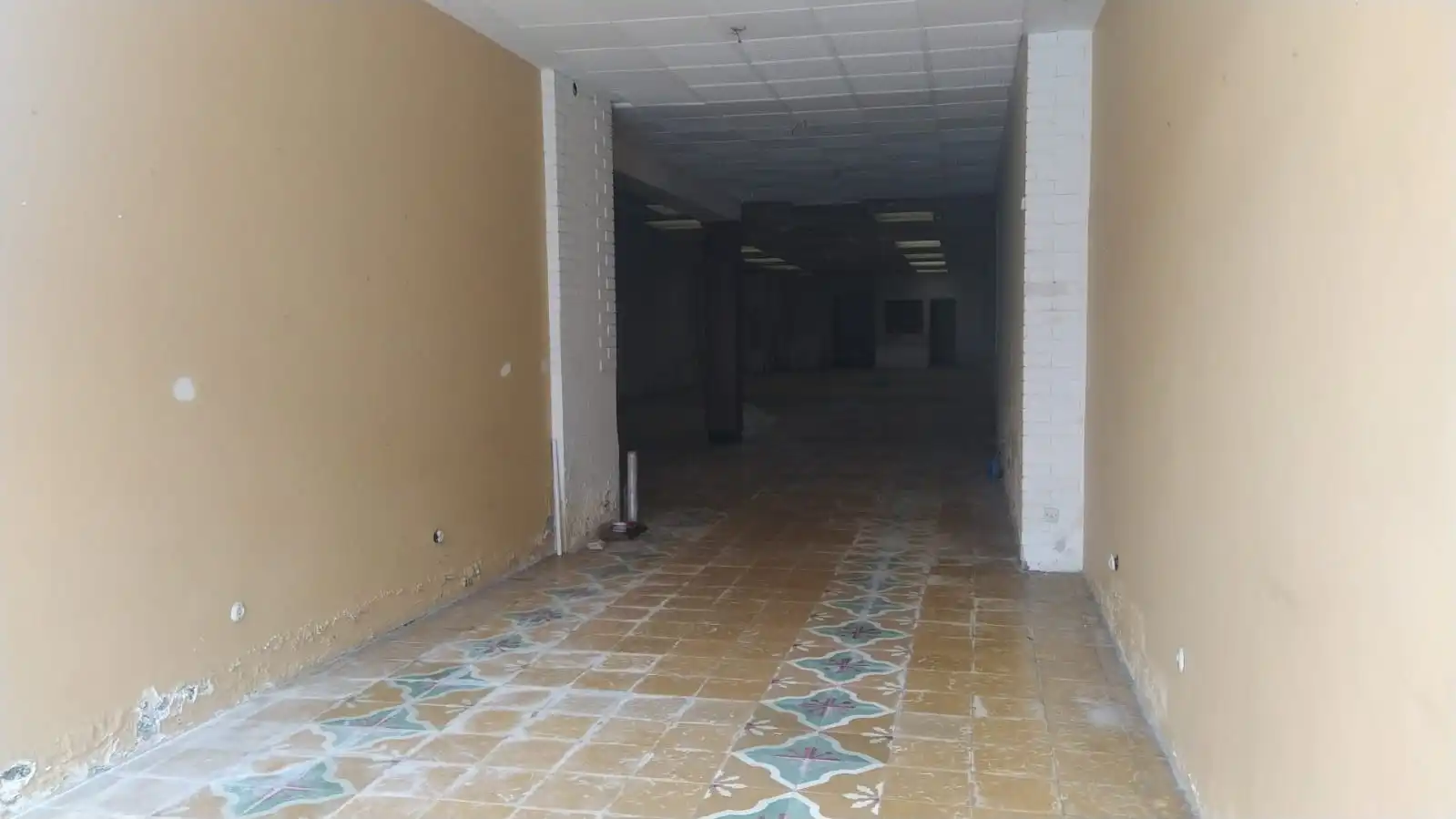Local comercial en venda a Rúa Manuel Fraga Iribarne 15, imagen 4