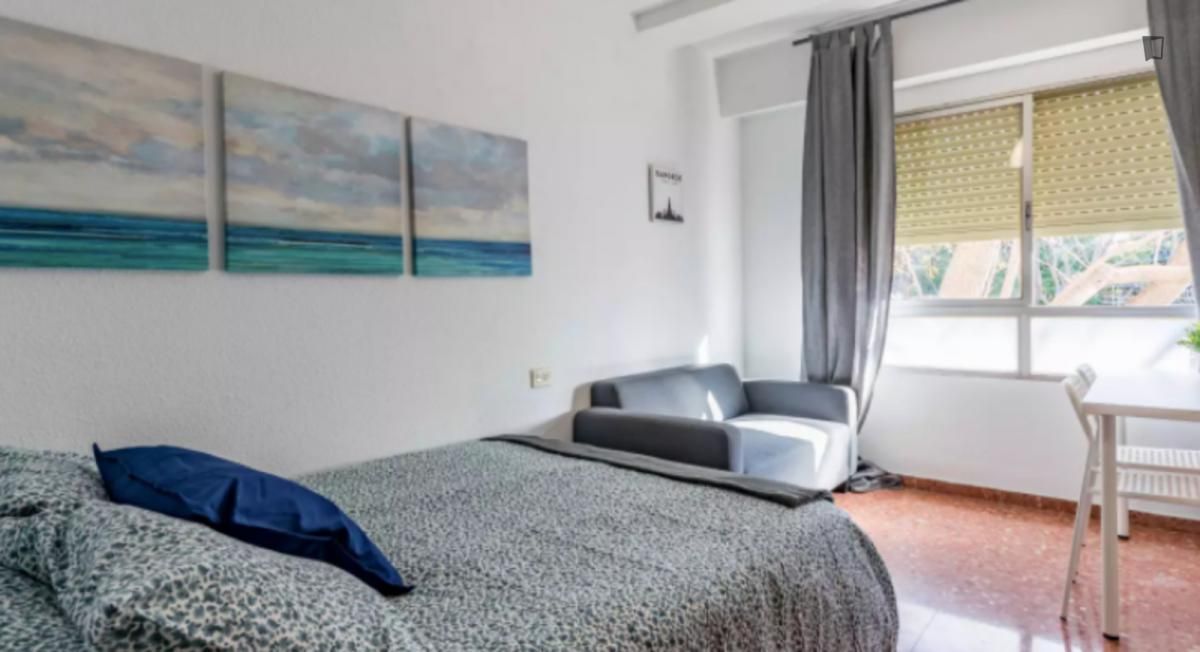 Apartment to share in Nou Campanar