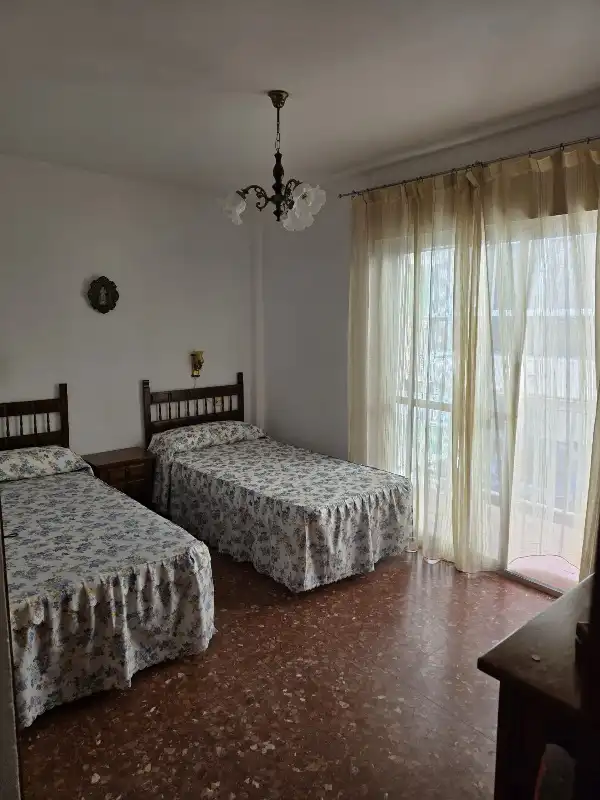Dormitori de Apartament en venda en Nerja amb Calefacció, Terrassa i Traster