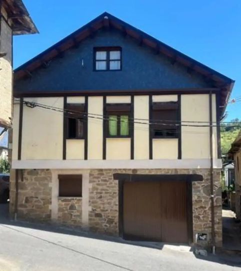 Foto 2 de Casa o xalet en venda a Calle Segunda, 4-8, Folgoso de la Ribera, León