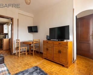 Bedroom of Attic for sale in  Madrid Capital  with Parquet flooring and Terrace
