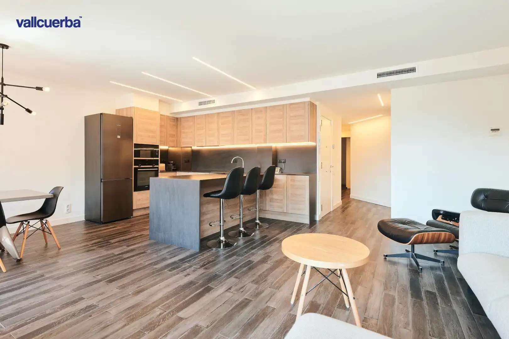 Kitchen of Flat for sale in Barcelona  with Air Conditioner, Heating and Balcony