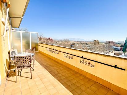 Terrasse von Dachboden zum verkauf in Figueres mit Klimaanlage, Terrasse und Balkon