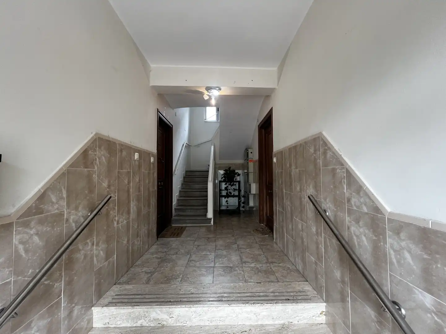 Piso en venta en Torrelavega  con Calefacción, Jardín privado y Parquet