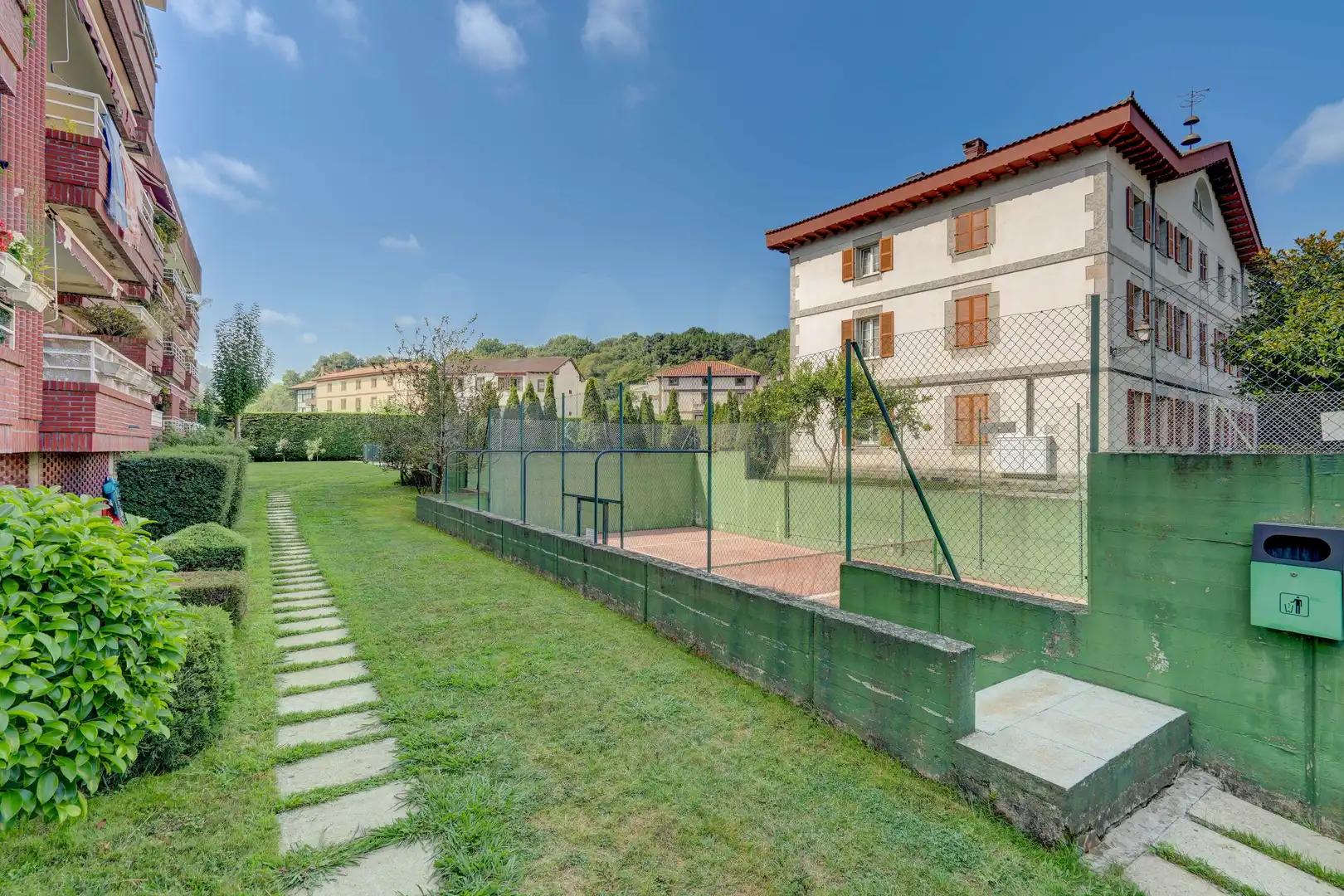 Garden of Duplexes for sale in Castro-Urdiales  with Terrace and Swimming Pool