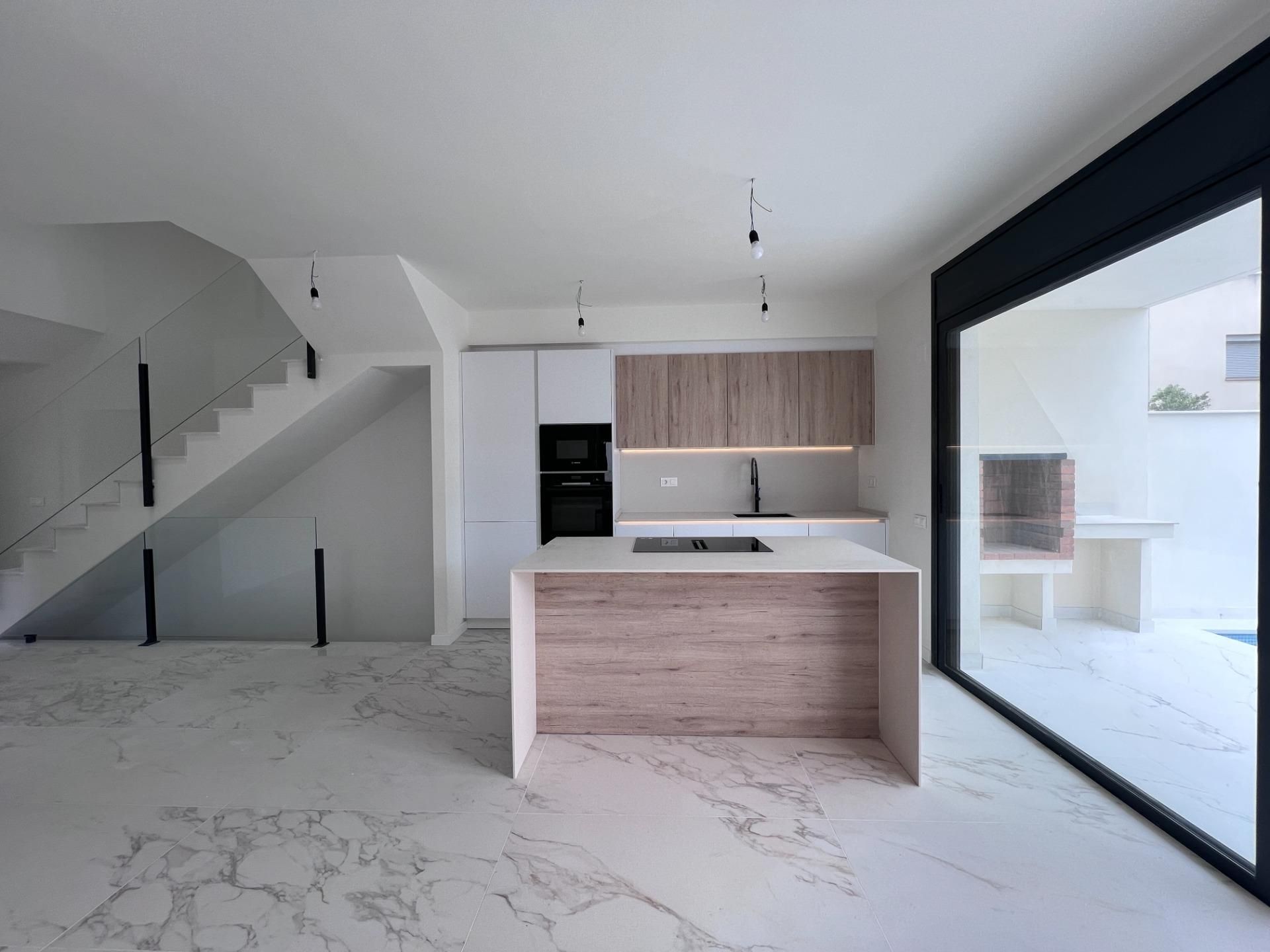 Kitchen of Single-family semi-detached for sale in Cambrils  with Air Conditioner, Heating and Private garden