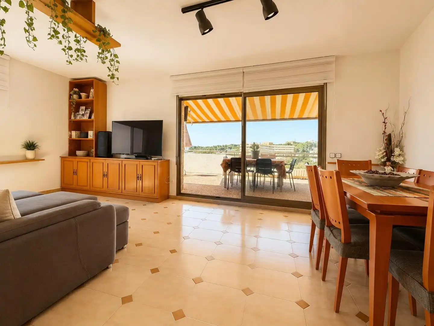 Sala d'estar de Pis en venda en Salou amb Terrassa
