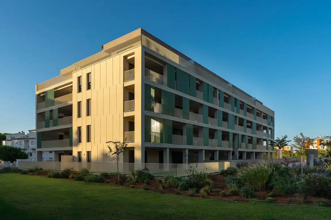 Apartamento con piscina en venta en Centro Urbano, imagen 5