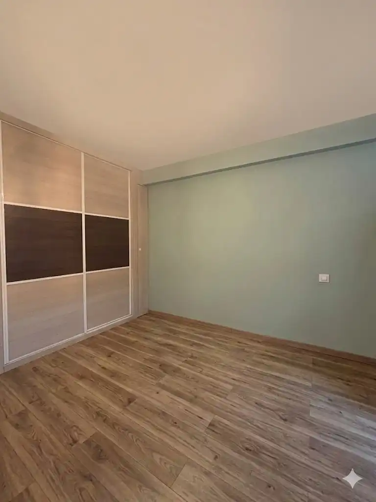 Schlafzimmer von Wohnung zur Miete in Madrid mit Klimaanlage und Heizung