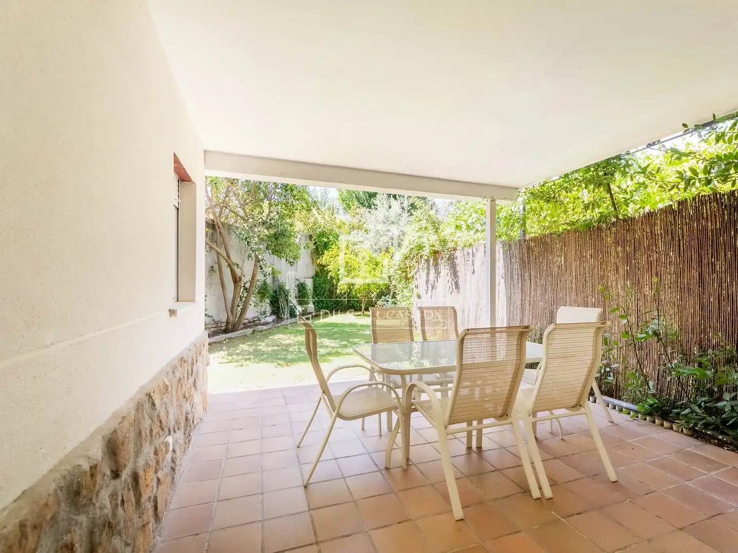 Terrassa de Casa o xalet en venda en Majadahonda amb Aire condicionat i Jardí privat