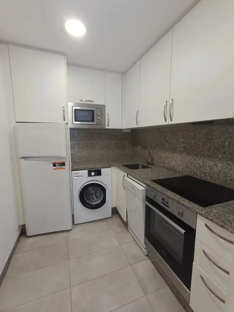 Apartamento de alquiler en Cuatro Caminos - Plaza de la Cubela