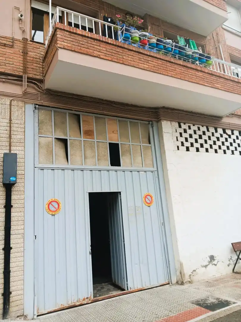 Local comercial en venda a Balmaseda, imagen 2