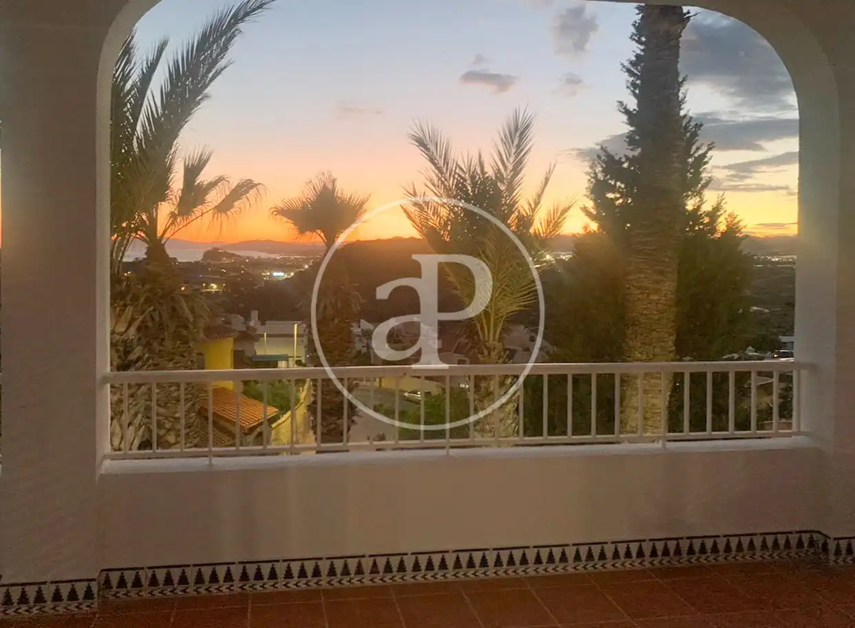 Vista exterior de Casa o chalet en venta en Águilas con Aire acondicionado, Jardín privado y Terraza