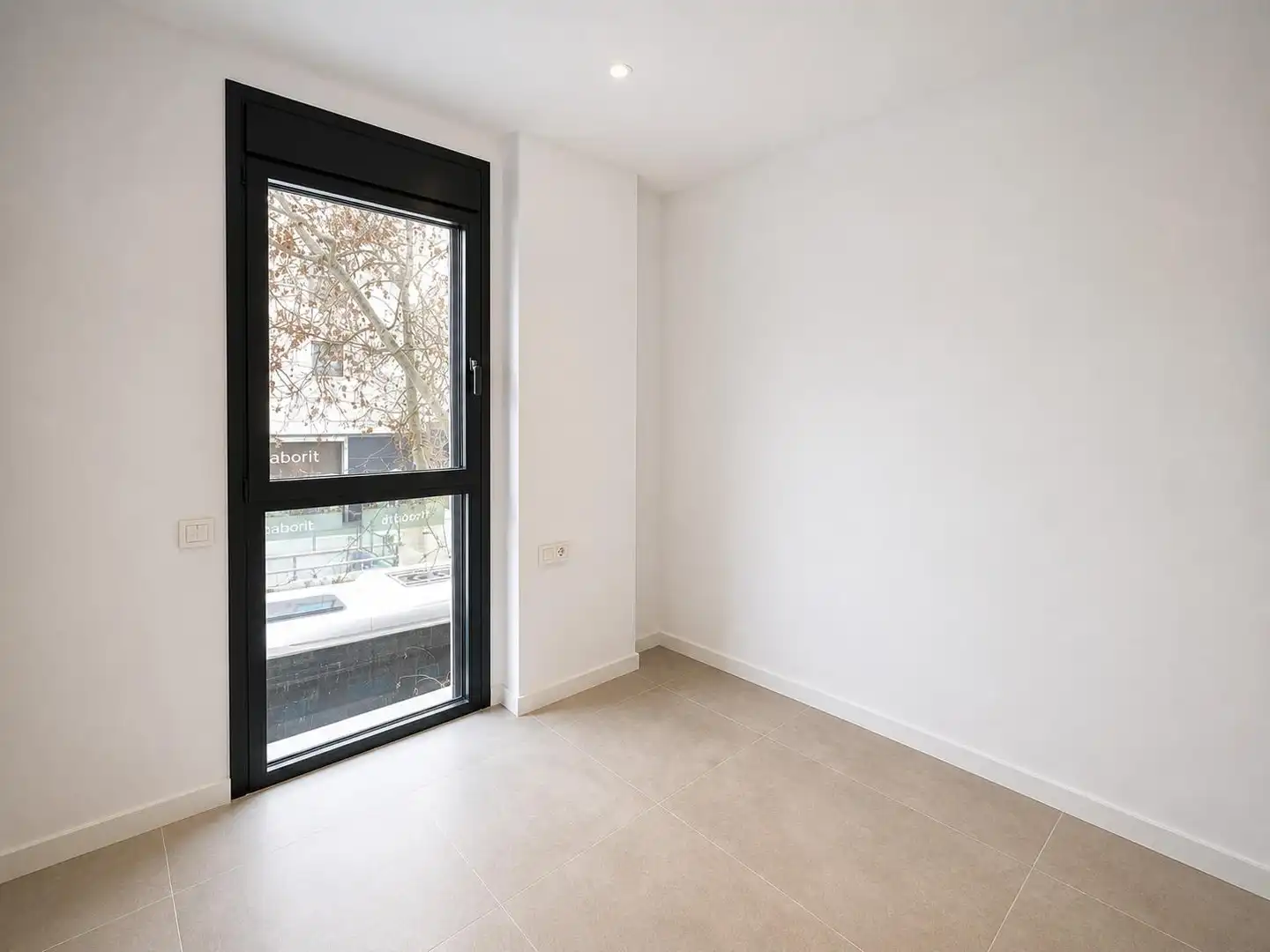 Piso de alquiler en Barcelona con Aire acondicionado, Parquet y Balcón