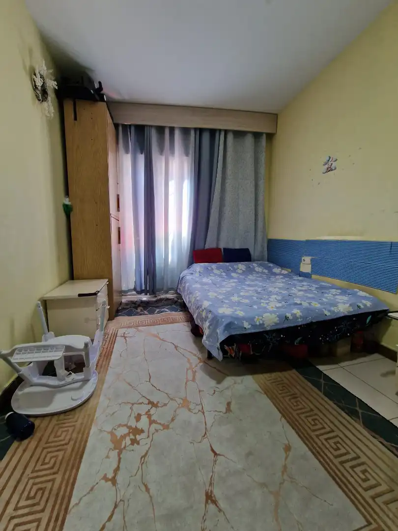 Habitación de Piso en venta en Barcelona con Terraza y Balcón