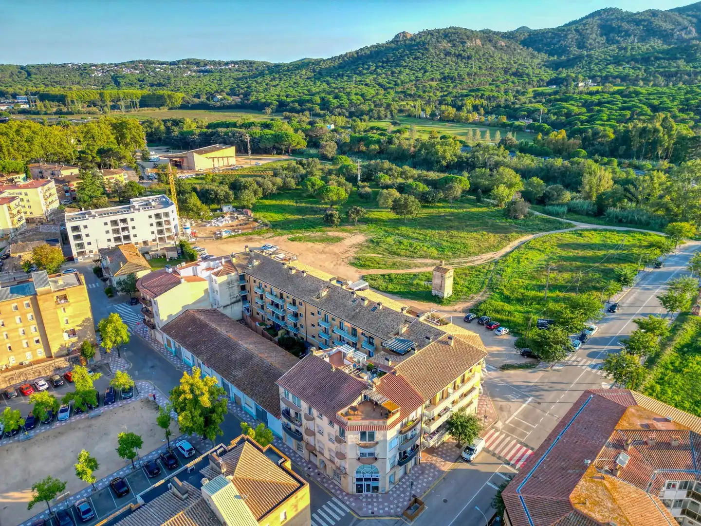 Vista exterior de Piso en venta en Santa Cristina d'Aro con Calefacción, Terraza y Trastero