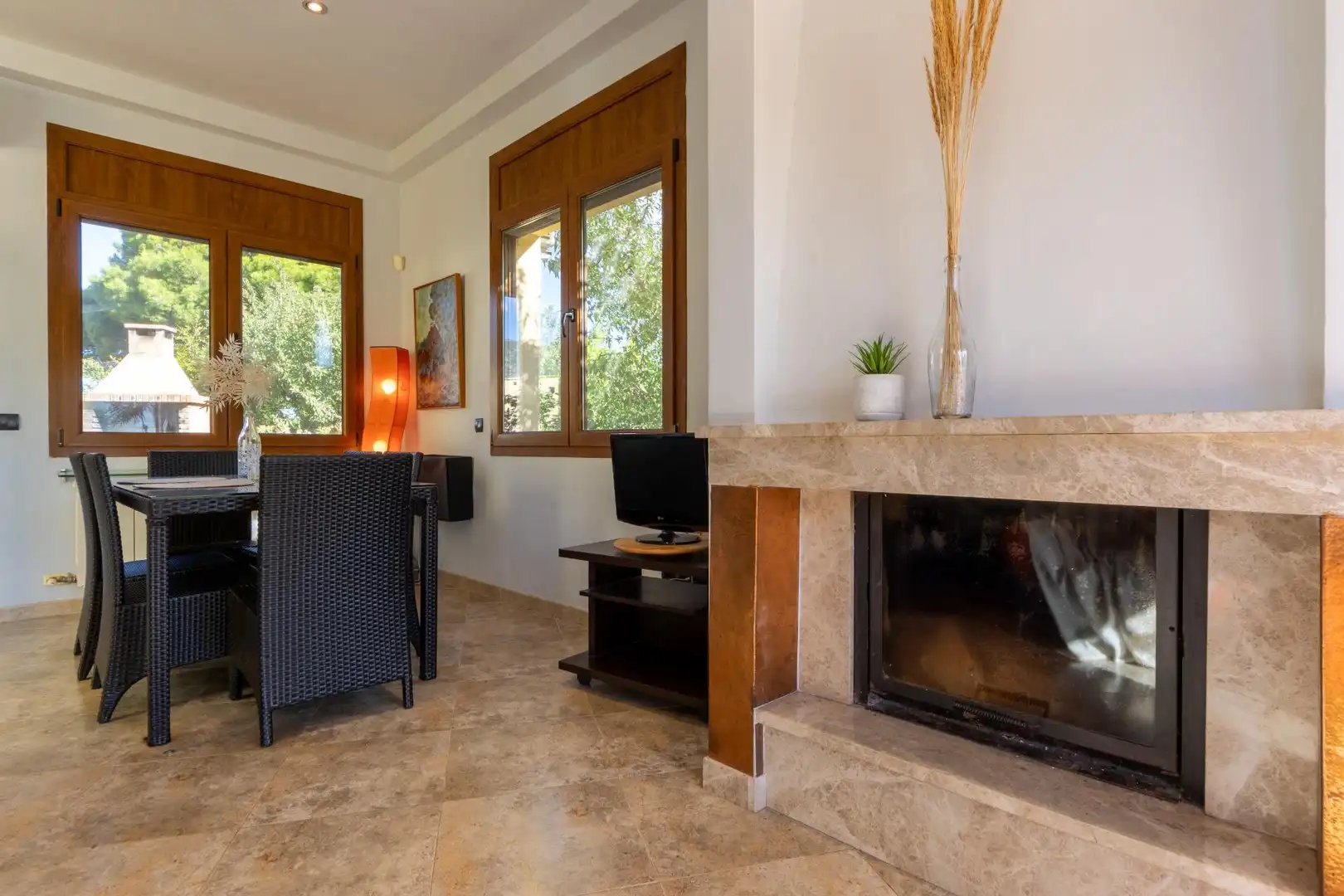 Sala d'estar de Casa o xalet en venda en Mont-roig del Camp amb Calefacció, Jardí privat i Terrassa